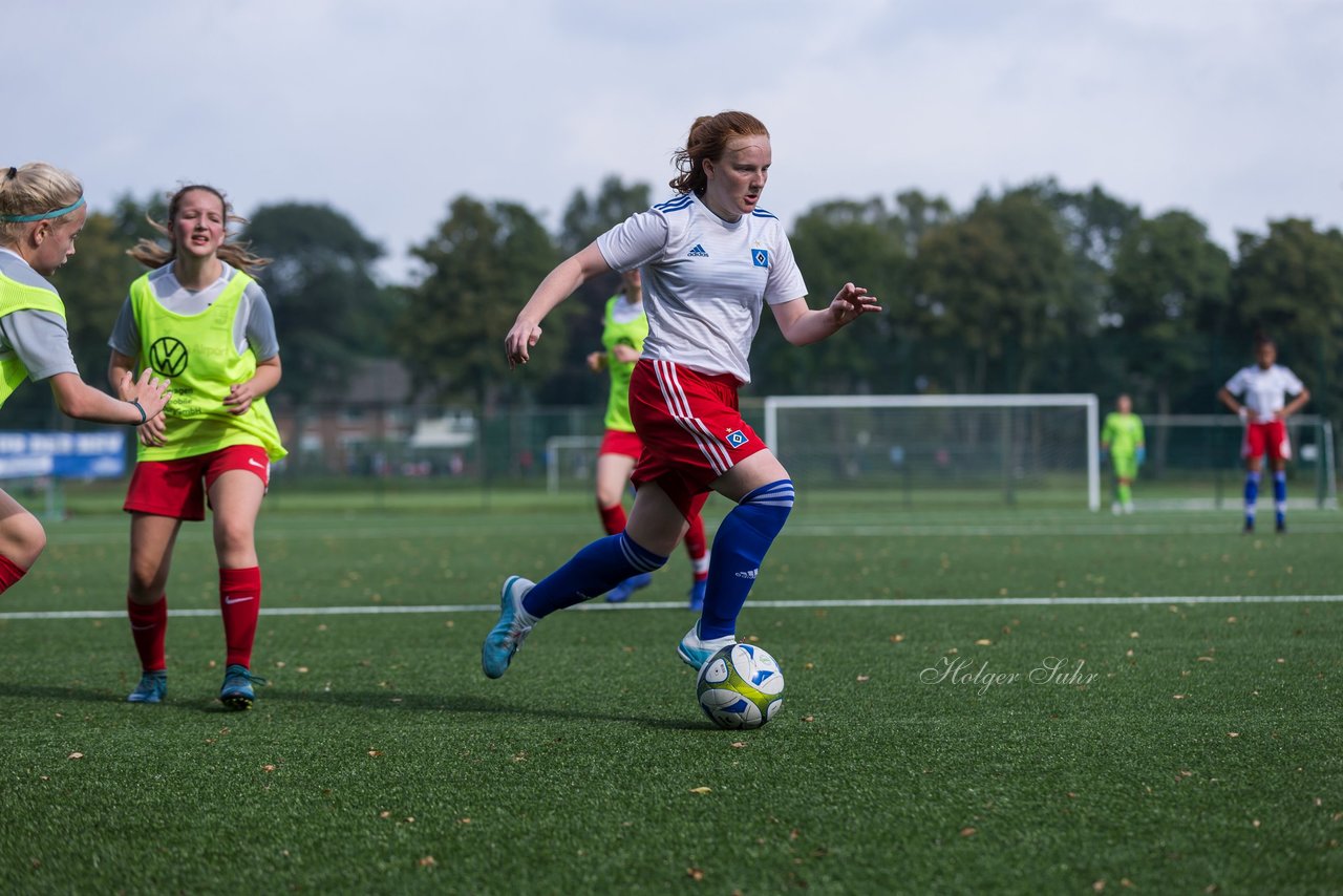 Bild 330 - C-Juniorinnen HSV - Walddoerfer : Ergebnis: 9:1